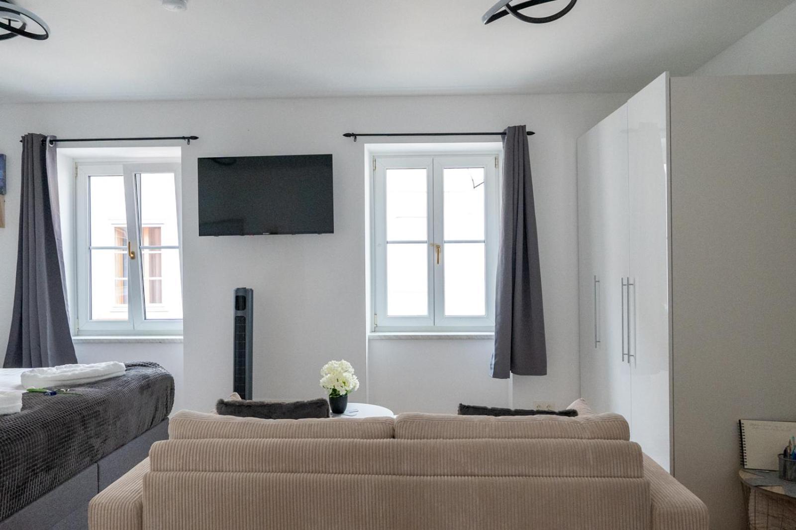 Apartament Wachau Oasis - Elegance With A Private Terrace Mautern Zewnętrze zdjęcie